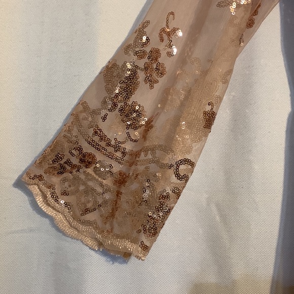 Glamorous sparkly evening dress - Picture 3 of 7